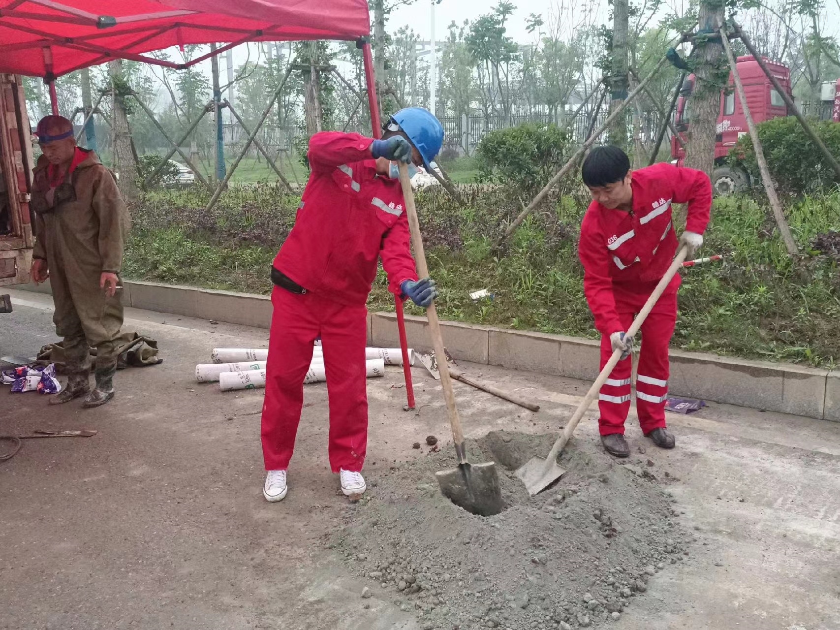 潘集管道疏通哪家好】及时进行市政管道清淤